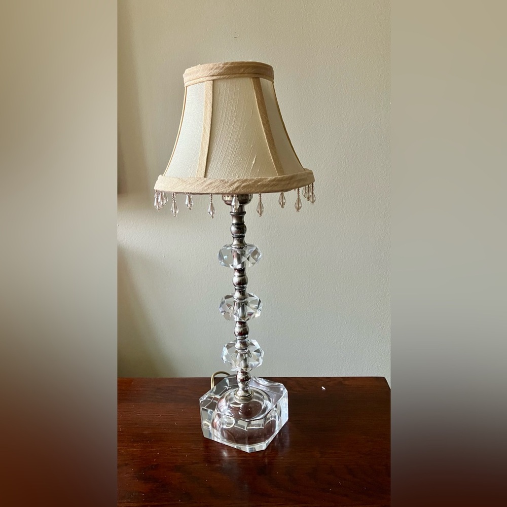 Vintage Leviton Crystal Boudoir lamp